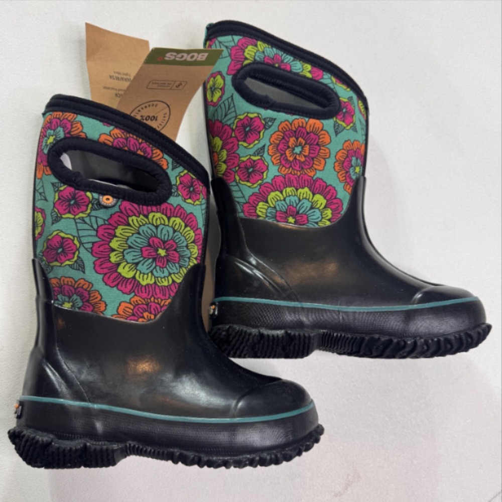 Bogs Boots Youth Size 10 Multicolor Classic Pansies Waterproof Snow Insulated